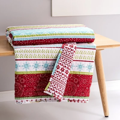 Comet & Cupid Holiday Quilted Throw Green - Merry & Bright - Image 2